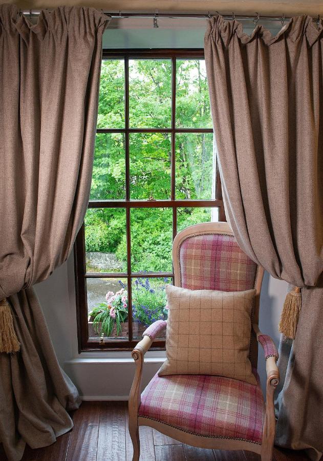 The Falls Of Dochart Inn キリン エクステリア 写真